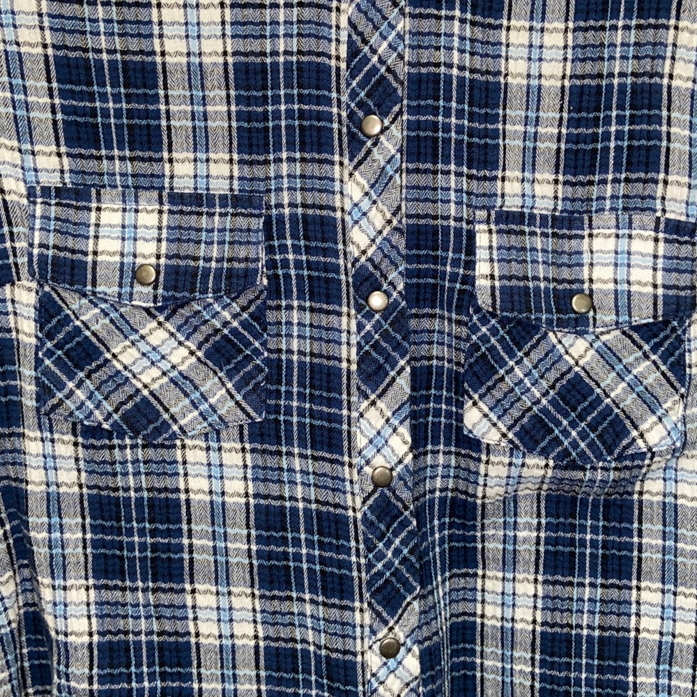 Kut from the Kloth Women’s Blue Plaid Button Down Long Sleeve Shirt 3622 - Picture 3 of 7